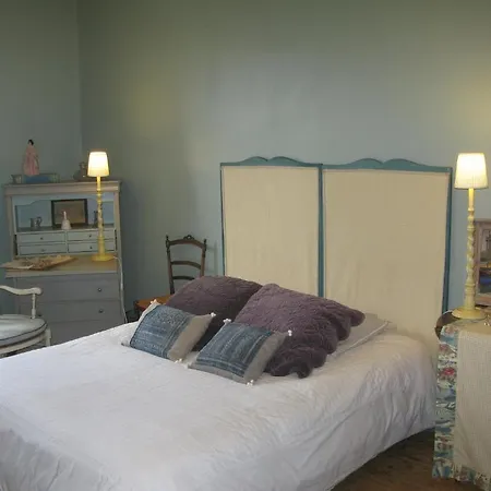 Couette-café Les Cours Du Clain *