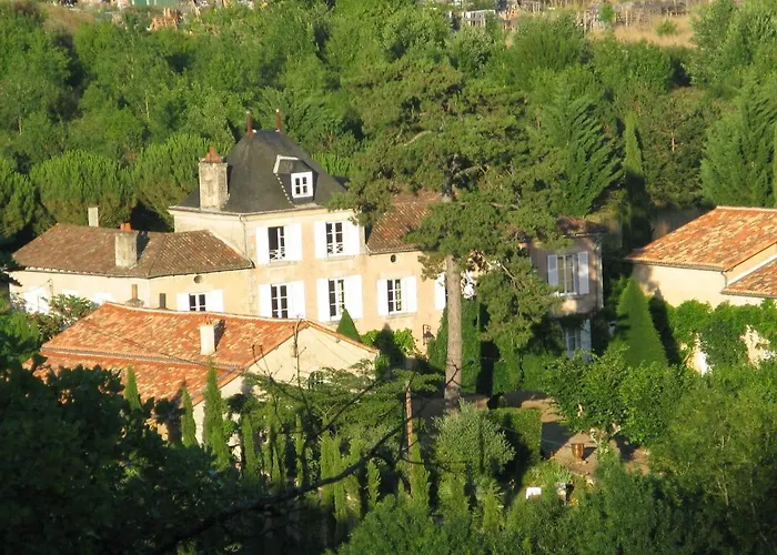 Couette-café Les Cours Du Clain Poitiers